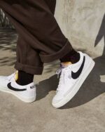 کتونی نایکی اورجینال مدل Blazer Low '77 Vintage - DA6364-101 - Image 3