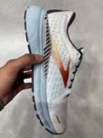 کتونی بروکس اورجینال مدل brooks Adrenaline GTS 21 - 1203291B193 - Image 3