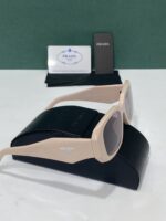 عینک آفتابی یونیسکس اورجینال ایتالیایی برند SPR17W - PRADA - Image 40