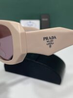 عینک آفتابی یونیسکس اورجینال ایتالیایی برند SPR17W - PRADA - Image 46