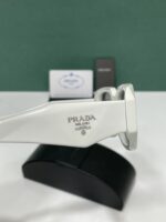 عینک آفتابی یونیسکس اورجینال ایتالیایی برند SPR17W - PRADA - Image 4