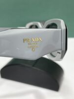 عینک آفتابی یونیسکس اورجینال ایتالیایی برند SPR17W - PRADA - Image 16