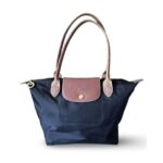 کیف زنانه رنگ سرمه ای اورجینال سایز M برند لانگ چمپ Longchamp