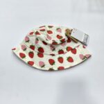 کلاه باکت پارچه ای طرح توت فرنگی زنانه برند I AM - Image 2